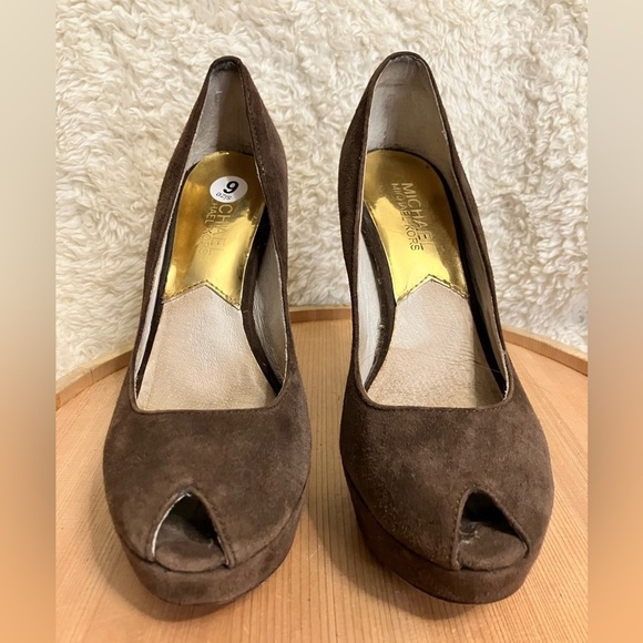 Michael Kors Brown Suede Platform Open Toe Heel Pump Size 6 - Picture 2 of 12